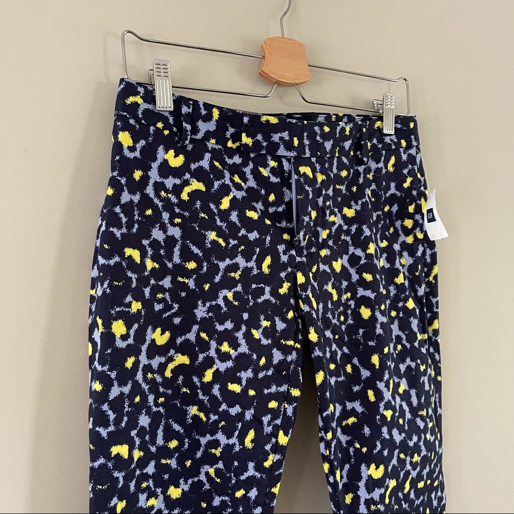 GAP Slim Cropped Pants